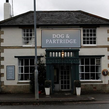 Dog And Partridge Inn Calne Eksteriør bilde